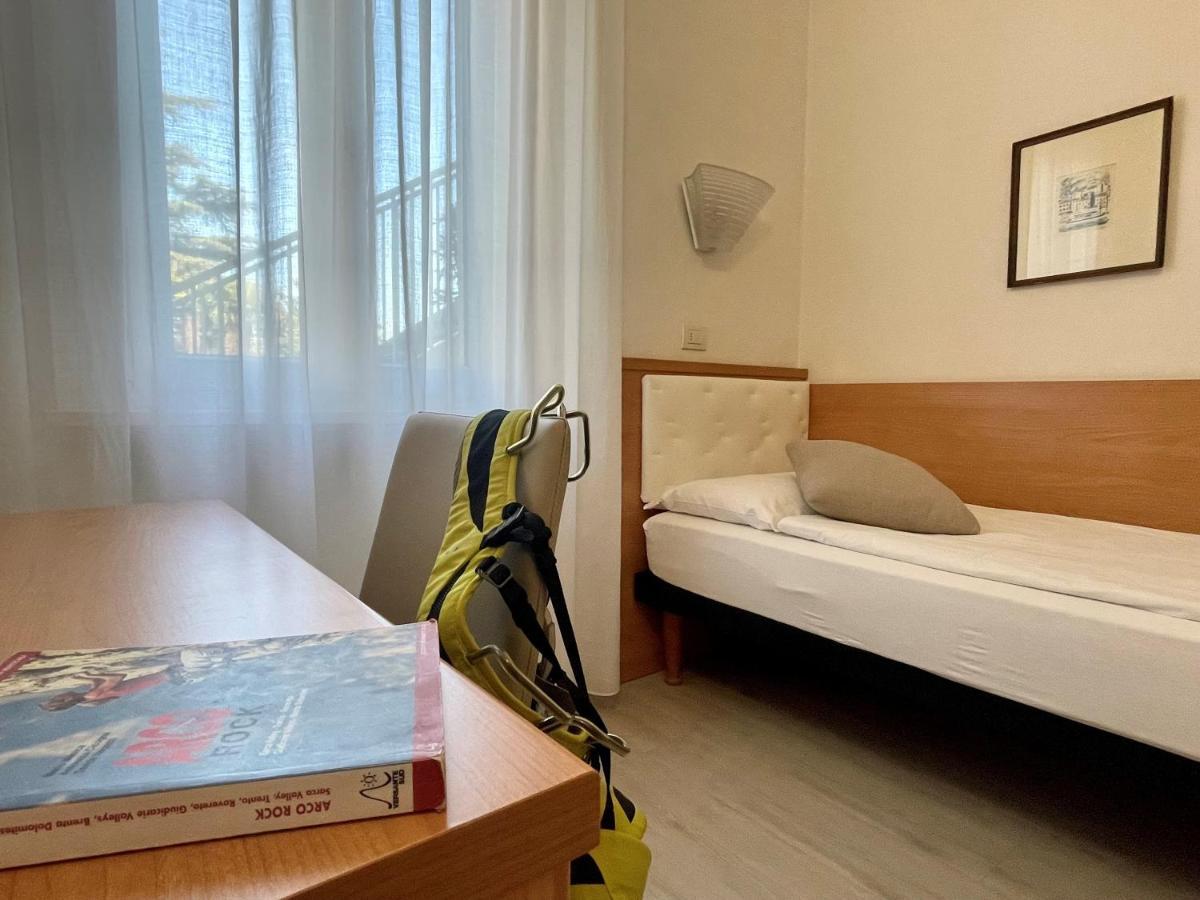 Hotel Garden Arco (Adults Only) Екстер'єр фото
